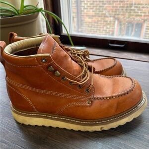 Golden fox men’s leather boots size 10